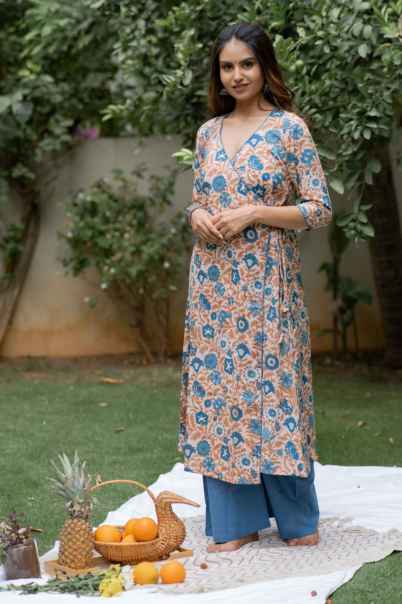 Peach Jaal Floral Printed Kurta Set - Tantu