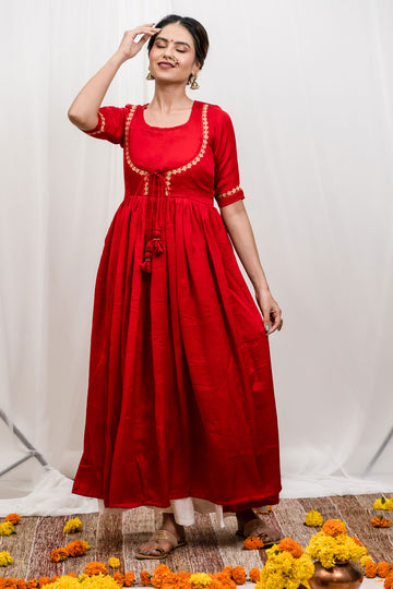 Hamra Embroidered Silk Dupatta Set - Tantu