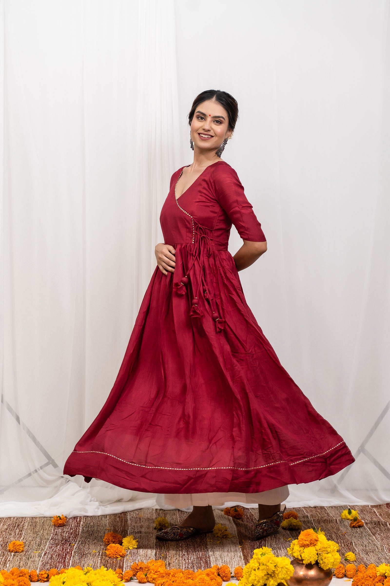 Maroon Silk Dupatta Set - Tantu