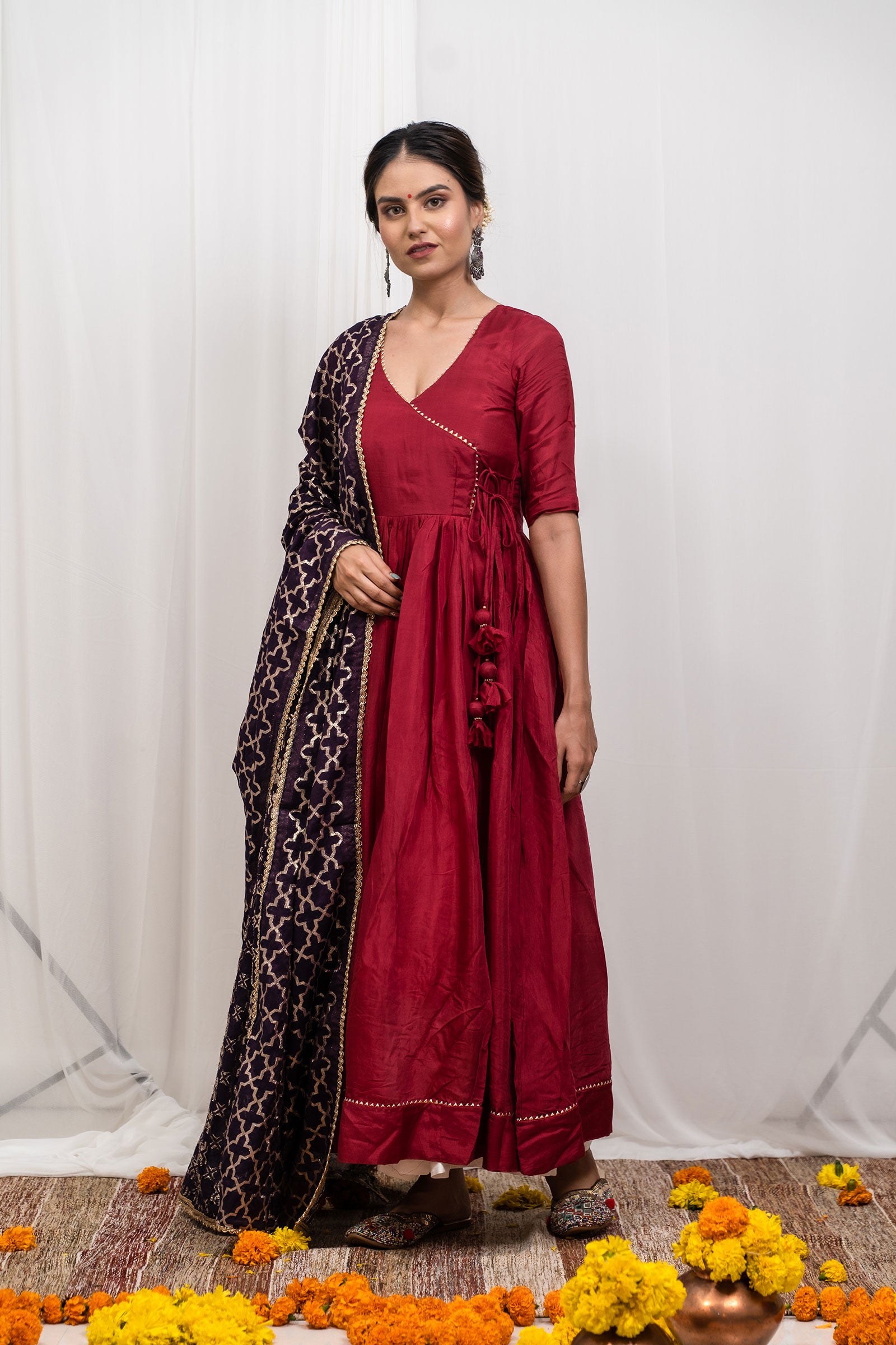 Maroon Silk Dupatta Set - Tantu