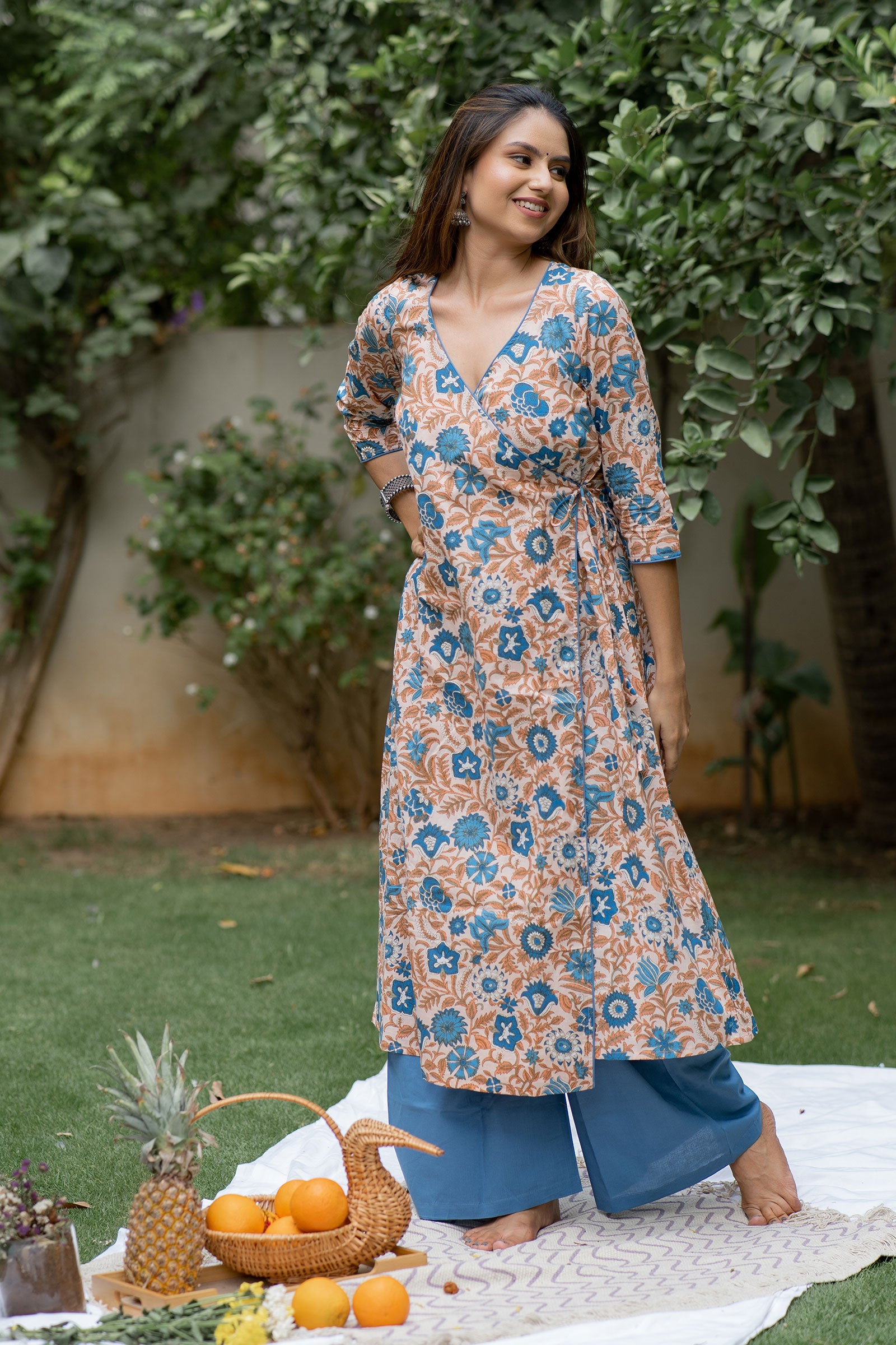 Peach Jaal Floral Printed Kurta Set - Tantu