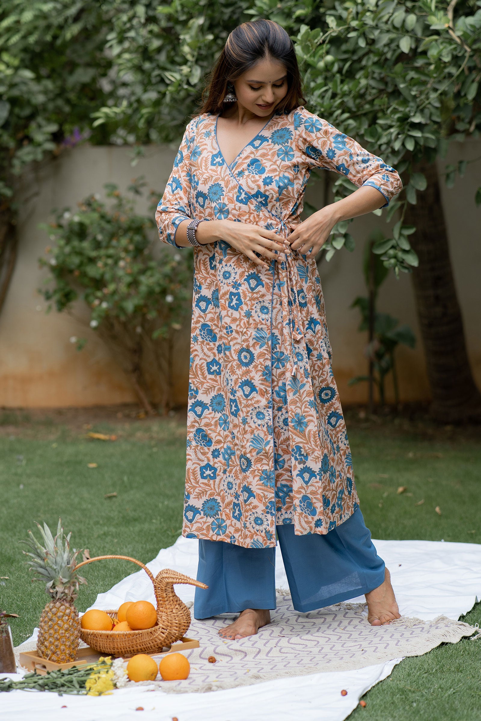 Peach Jaal Floral Printed Kurta Set - Tantu