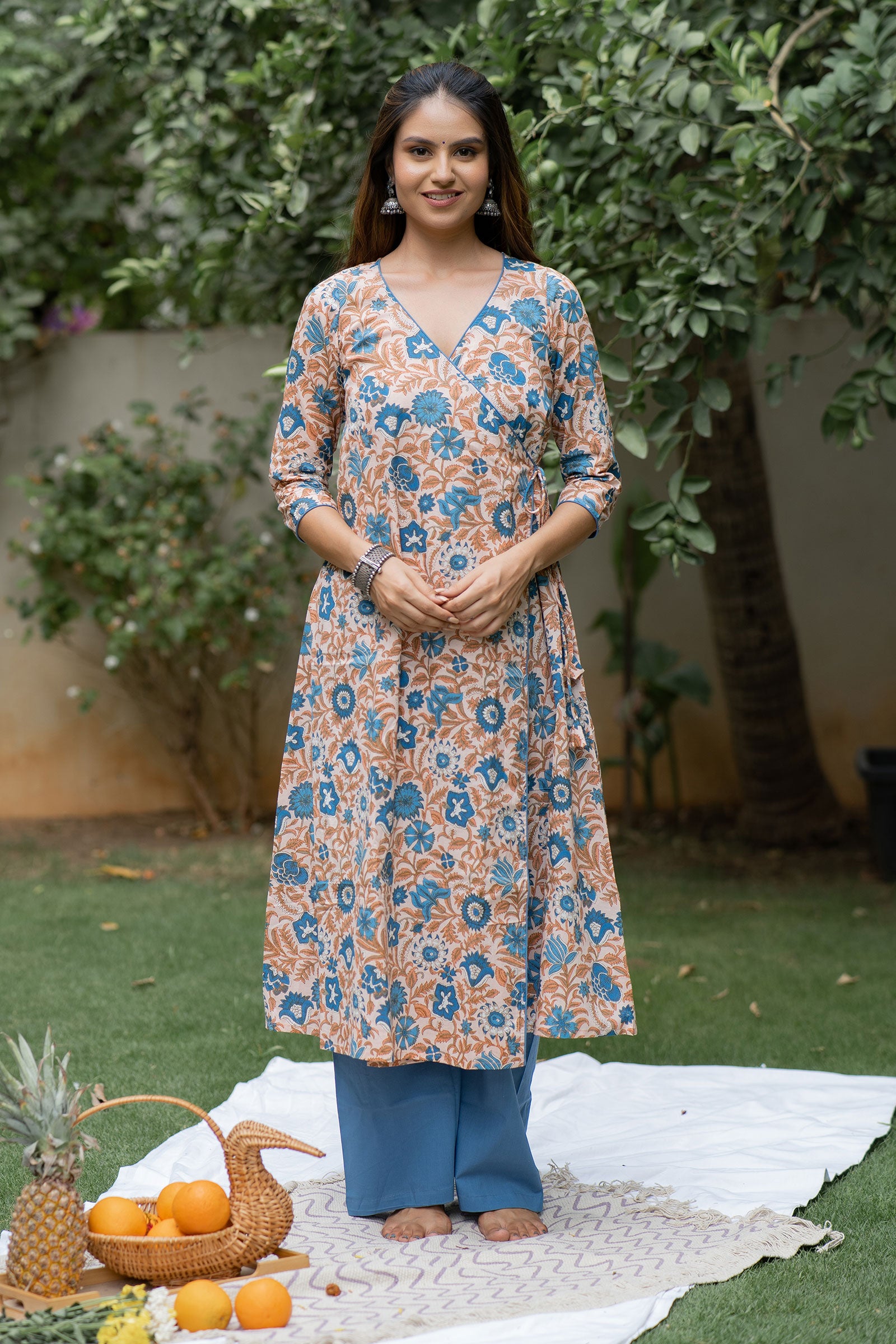 Peach Jaal Floral Printed Kurta Set - Tantu