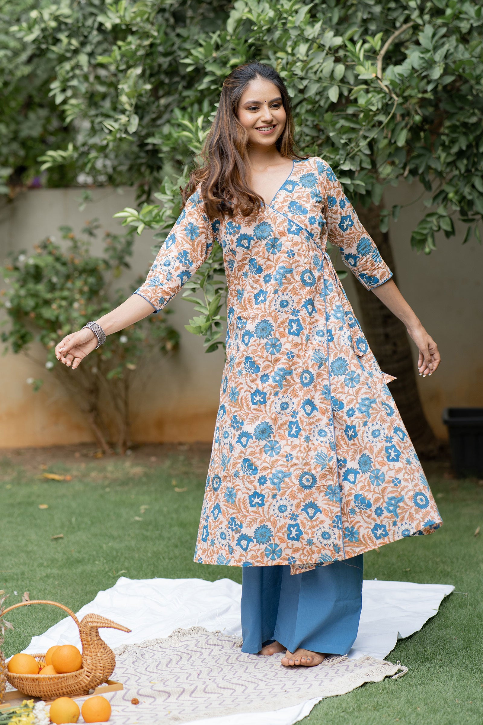 Peach Jaal Floral Printed Kurta Set - Tantu