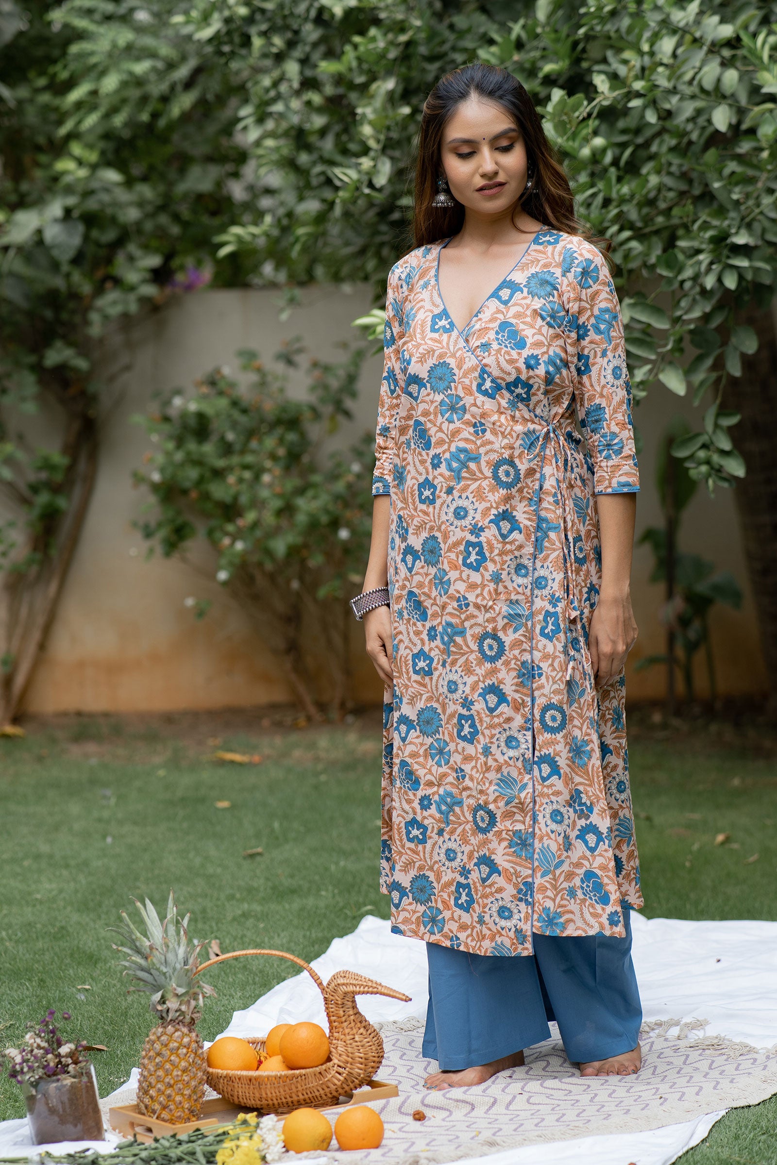 Peach Jaal Floral Printed Kurta Set - Tantu