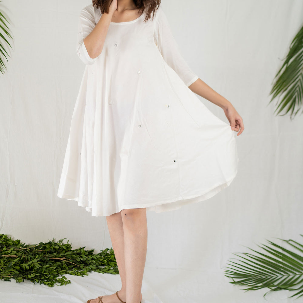 
                  
                    White Mirror Embroidery Dress - Tantu 
                  
                