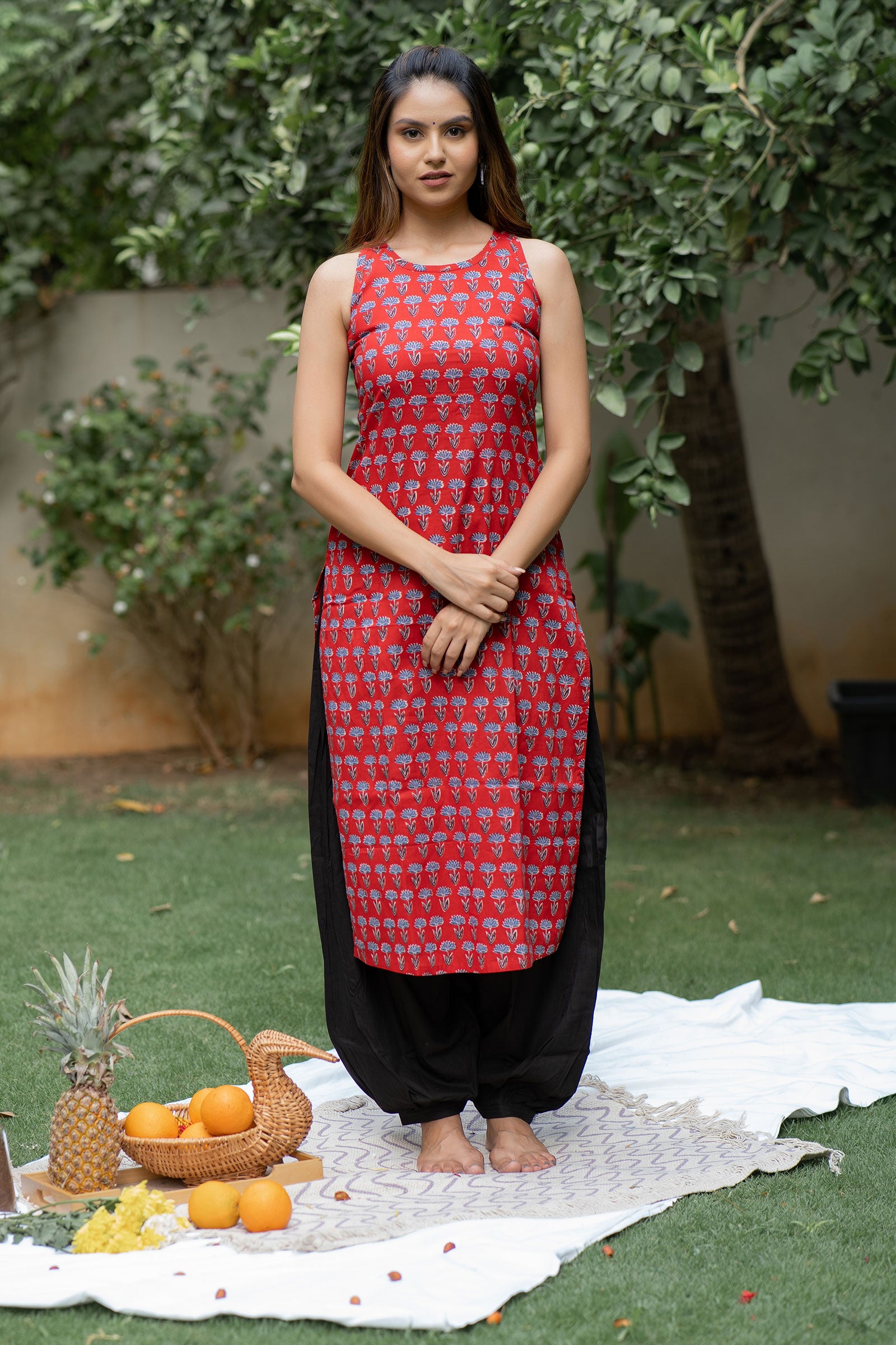 Red Lotus Printed Kurta Set - Tantu 