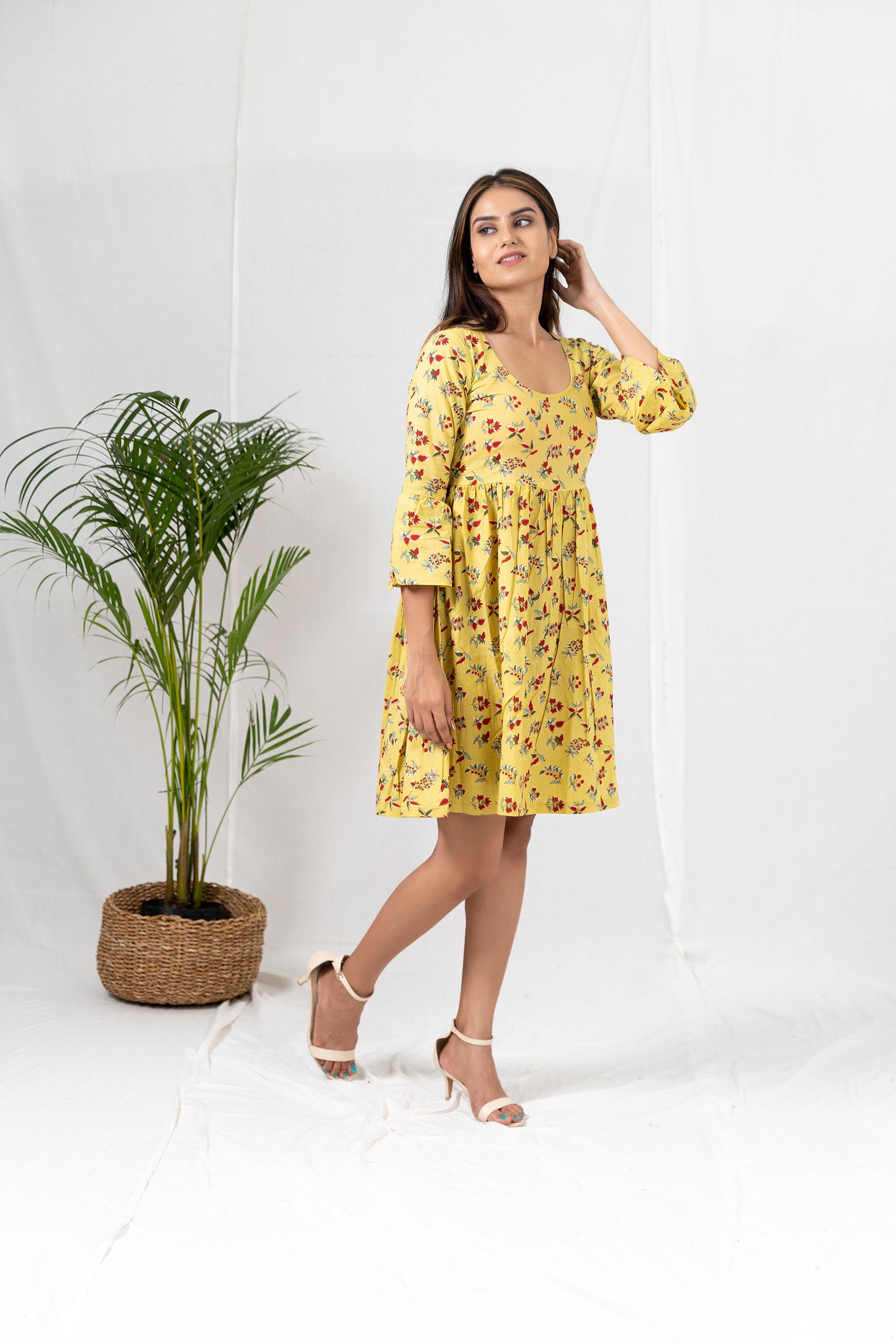 Tiya floral Chic Dress - Tantu 