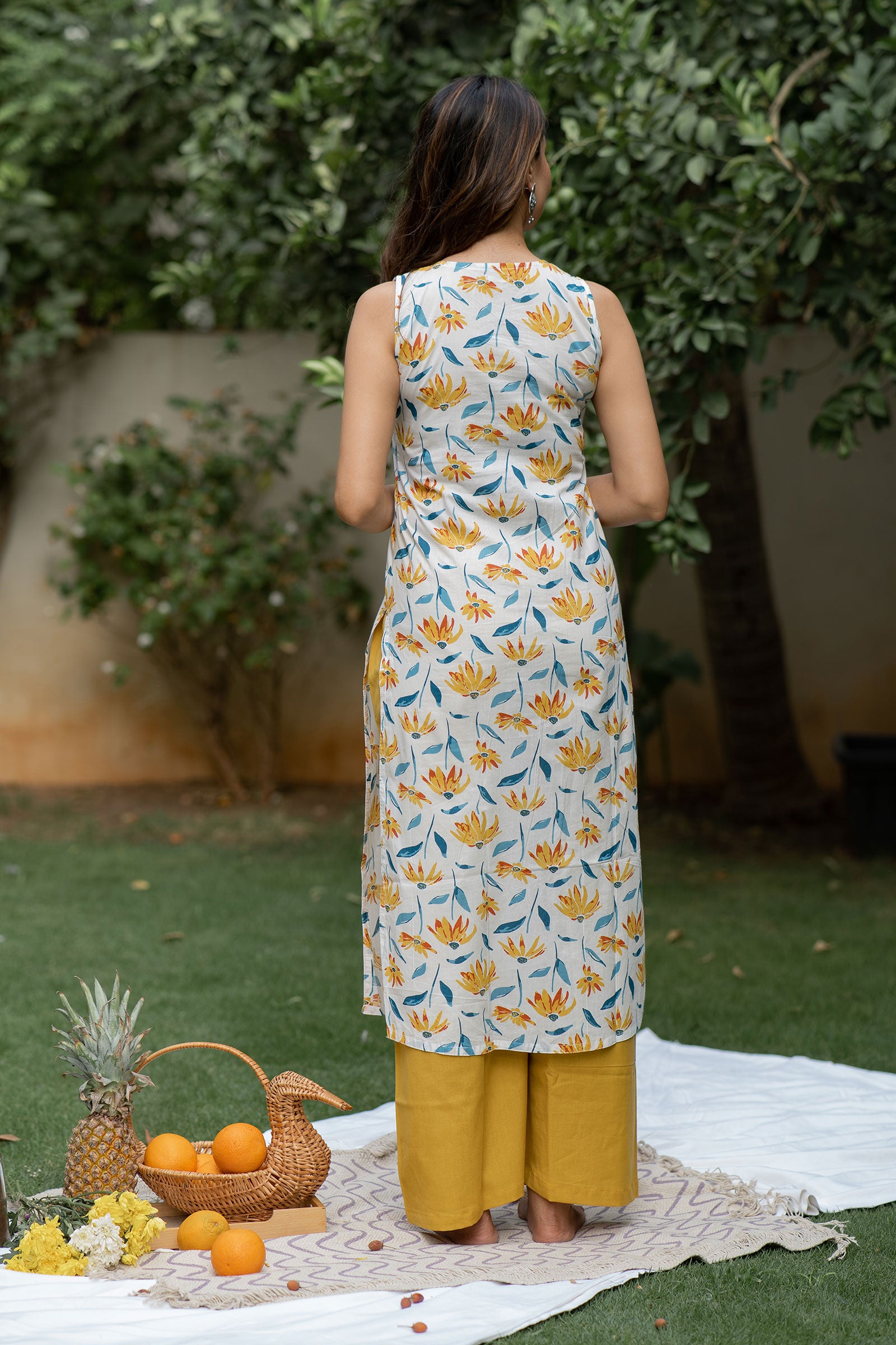 White Yellow Floral Printed Kurta Set - Tantu 