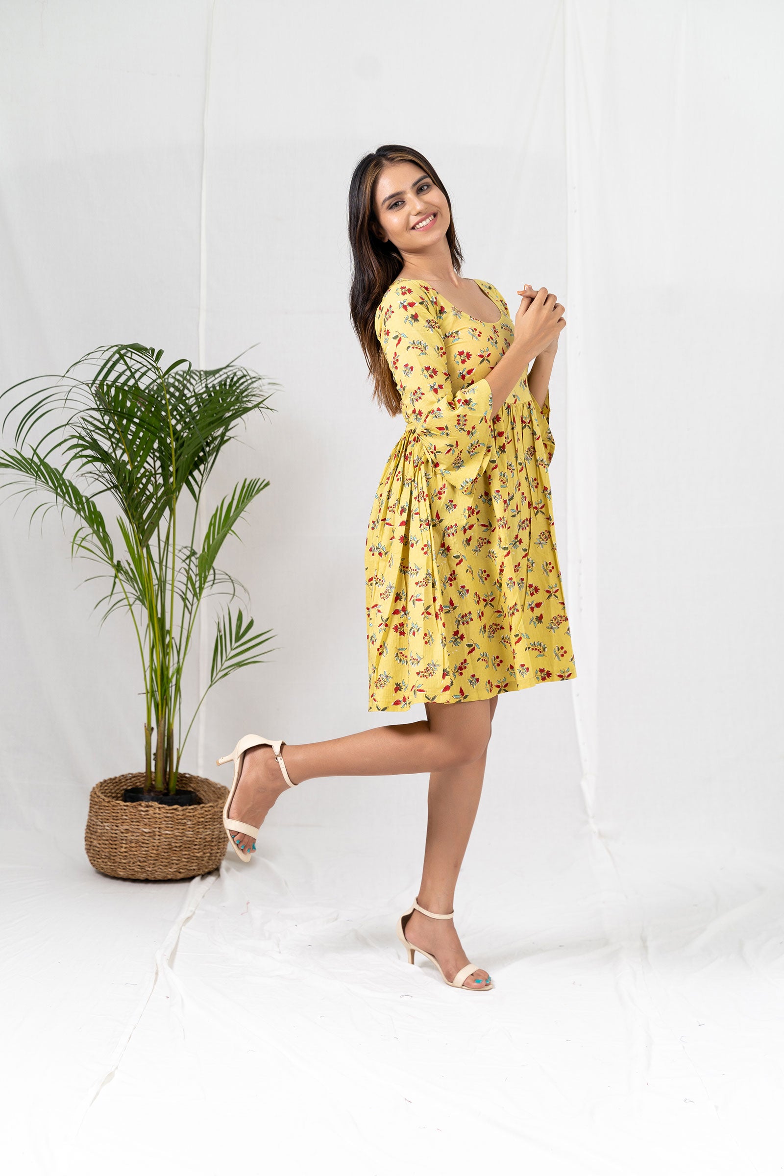 Tiya floral Chic Dress - Tantu 