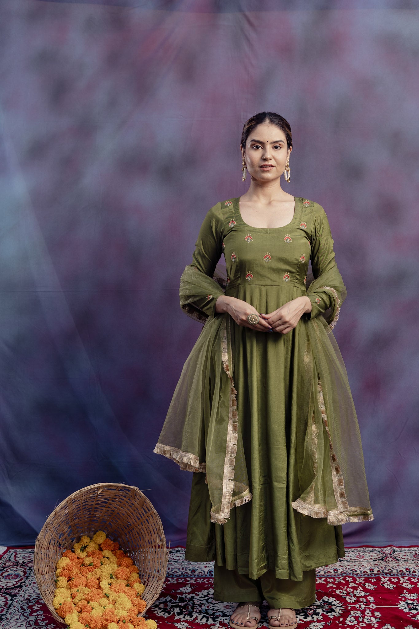 
                  
                    Green Silk Embroiderry Suit Sets - Tantu 
                  
                
